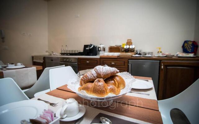 La Dimora del Falconiere - Luxury Suites