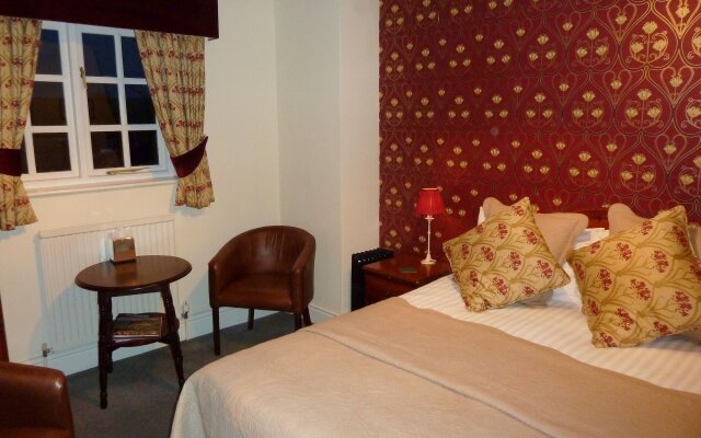 Blacksmiths Arms Inn