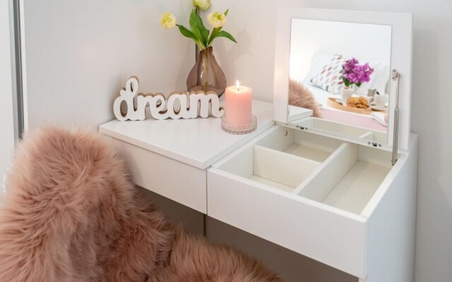 Nice Apartment in Milna With 1 Bedrooms and Wifi