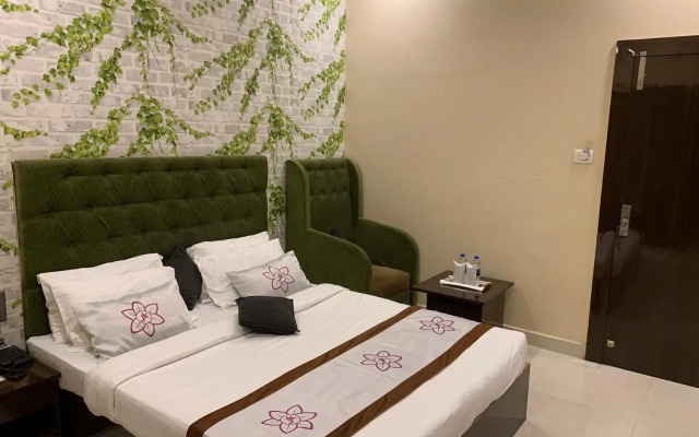 STARiHOTELS Railway Station Hinganghat