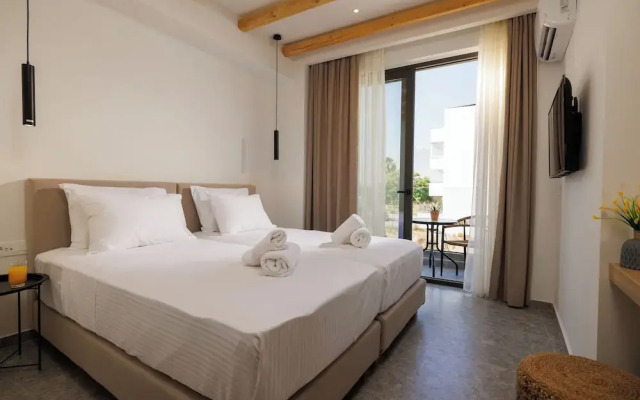 Soho SeaFront Suites
