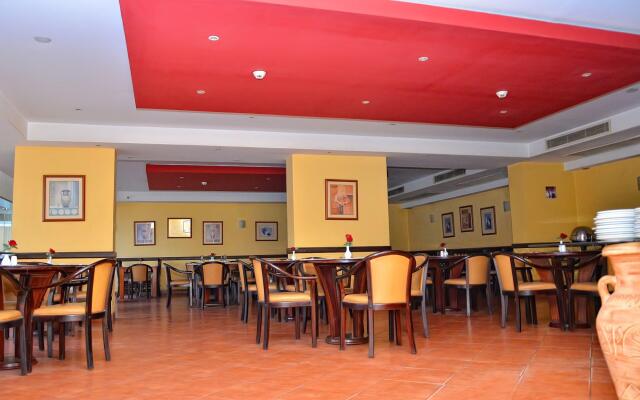 Aracan Pyramids Hotel
