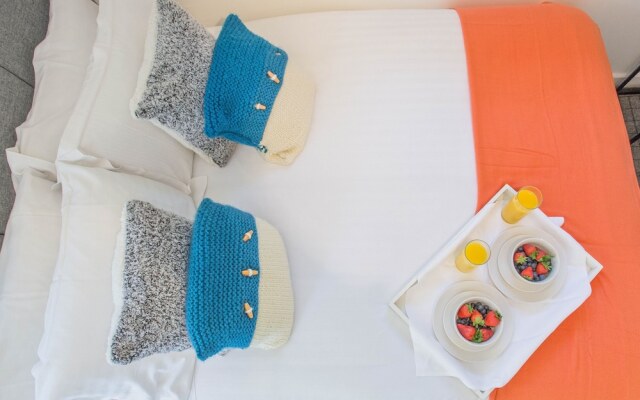 Snug with Views of the Chilterns