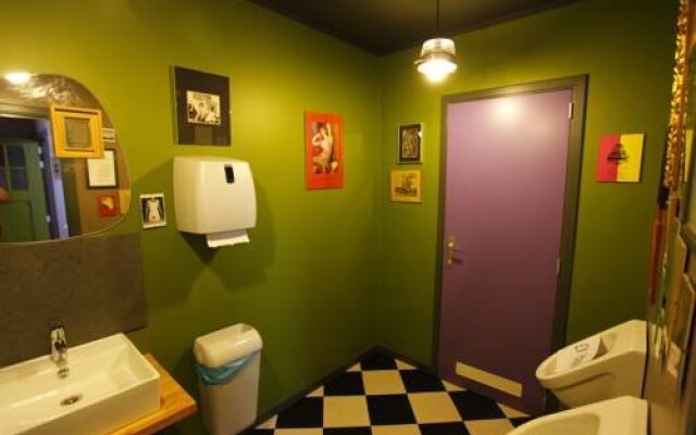 Hotel O Mal Aime