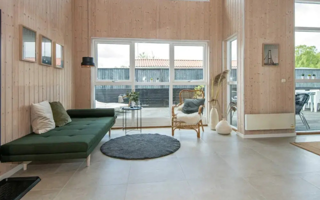 6 Person Holiday Home in Bjert-by Traum