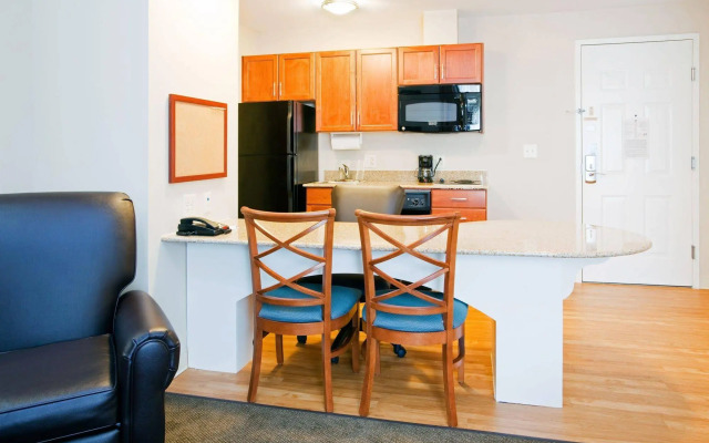 Candlewood Suites Jacksonville by IHG