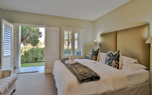 Hermanus Lodge on the Green