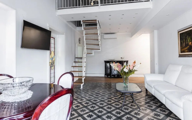 La Perla del Duomo With Terrace by Wonderful Italy