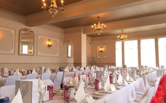 Parkstone Hotel