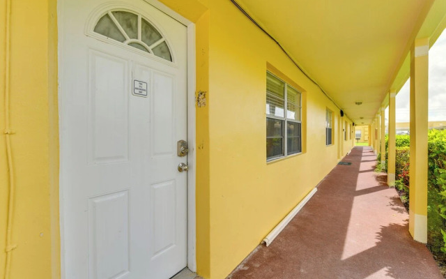 Beachfront Condo: Redington Shores Retreat!