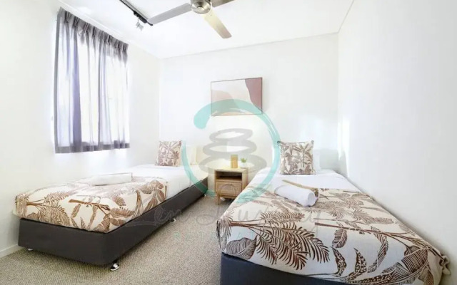 ZEN OCEANIA - 2 Bedroom Ocean View