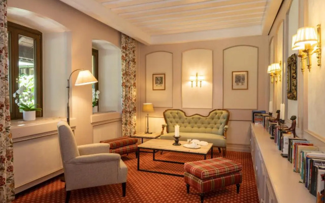 Inselhotel Faakersee