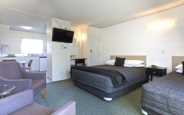 Tudor Motor Lodge