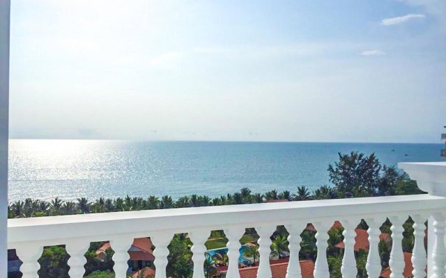 Homestead Seaview Phu Quoc Hotel