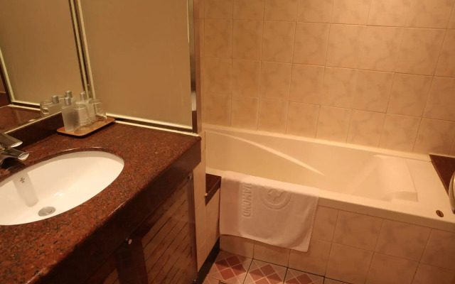 Diamond Hotel