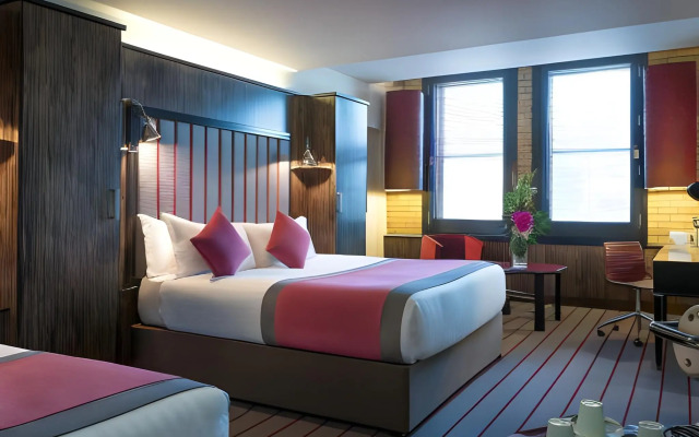 The Trinity City Hotel