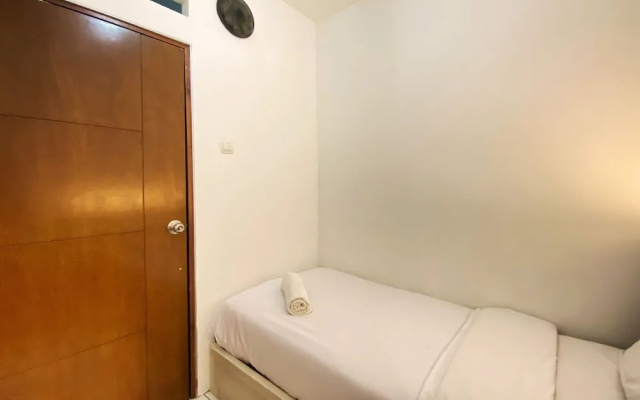 Fancy Designed 2Br At Gateway Ahmad Yani Cicadas Apartment – Guest Rooms – Bandung