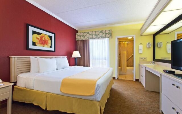 Baymont Inn & Suites Tampa near Busch Gardens / USF