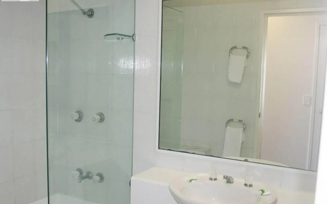 Surfers Horizons Resort