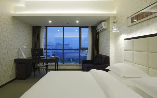 Luminous Jade Hotel
