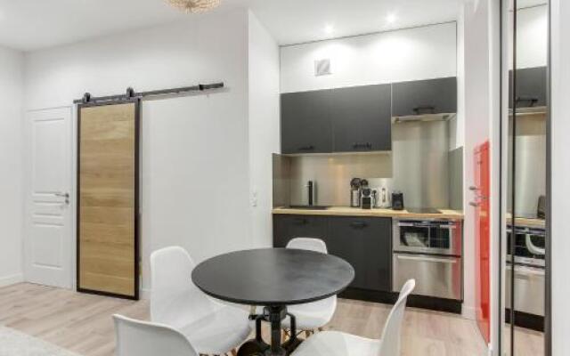 Pick A Flat's Apartment in Montorgueil - Rue Greneta