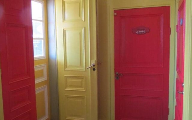 Vandrarhem Och B&B Lergodset