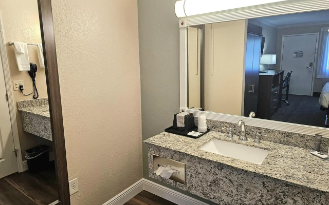 Roadstar Hotel Zephyrhills