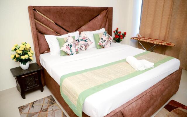 Fortune Home Service Apartment 3Bhk,E-28, Saket 2B