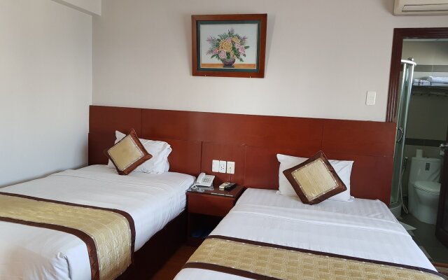 Van Ha Hotel