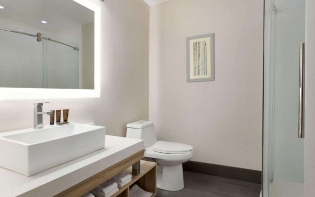 Vista Inn and Suites Murfreesboro