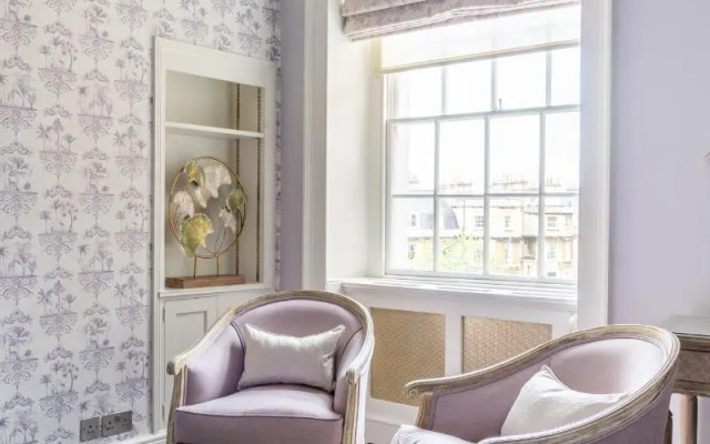 The Queensberry Hotel