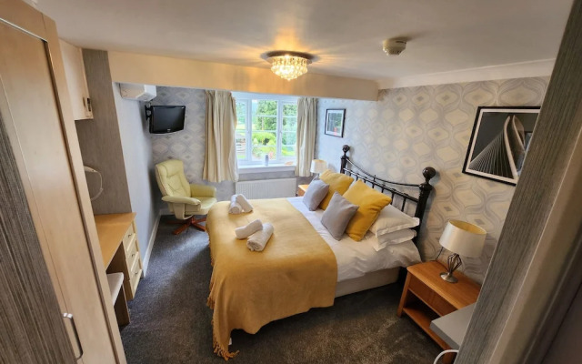 OYO Lavender House Hotel