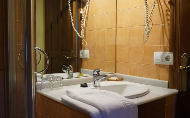 Palacio Fernández Heres Hotel Rural