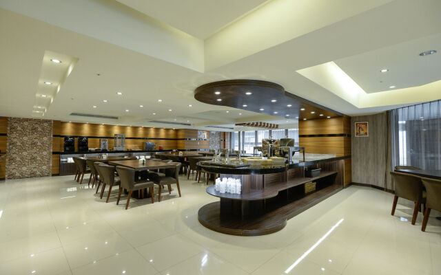 Golden Pacific Hotel- Taichung