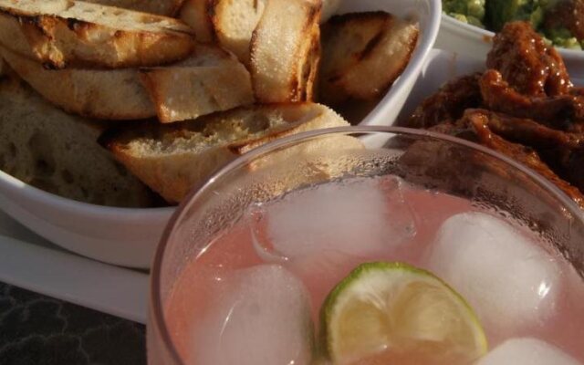 Ochenta Y Dos an urban bed & breakfast