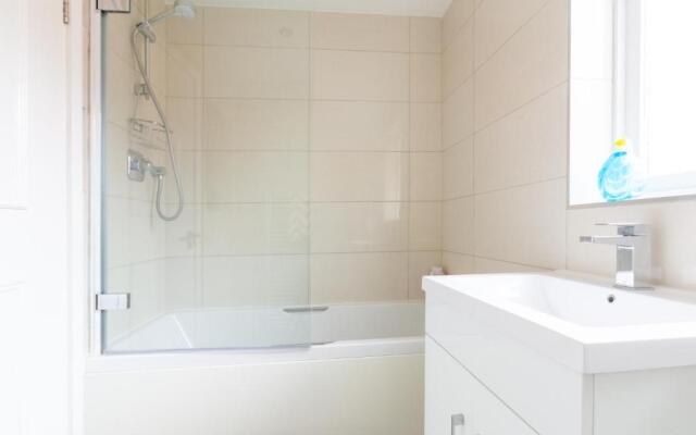 Modern, 2 bedroom apartment in centre of Southsea