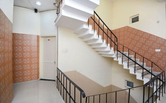 Oyo 33024 Urban Guest House
