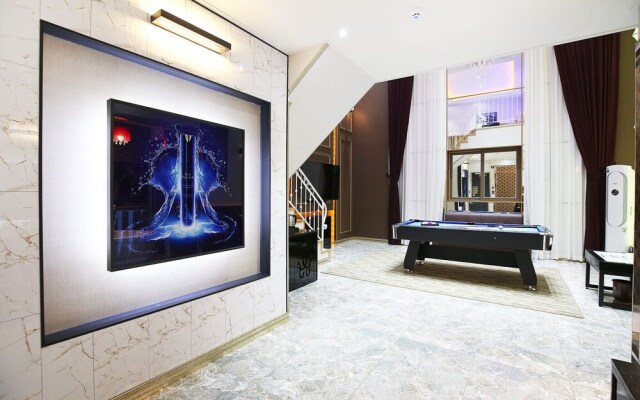 K Luxury Hotel