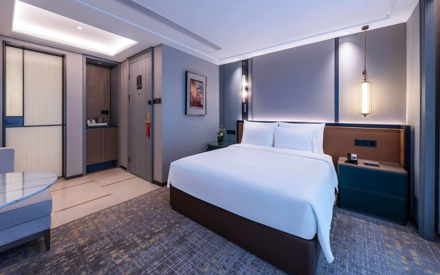 Wyndham Grand Plaza Royale Ningbo