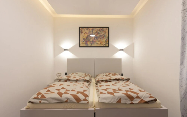 Deluxe Feliciano Apartments