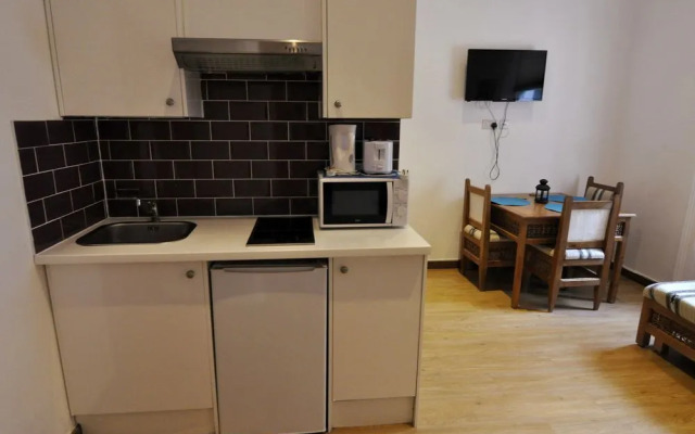 Kempsford House Apartments