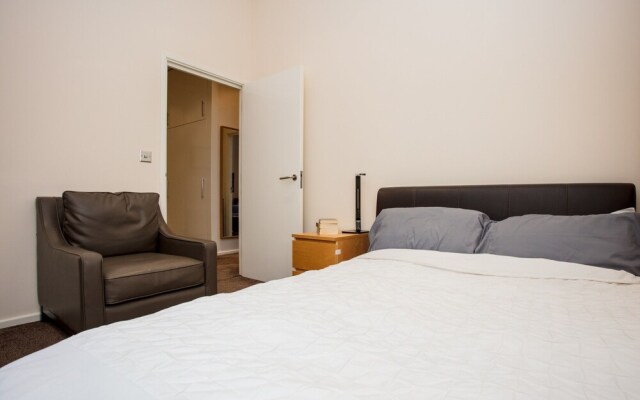 1 Bedroom Flat in Islington Sleeps 4