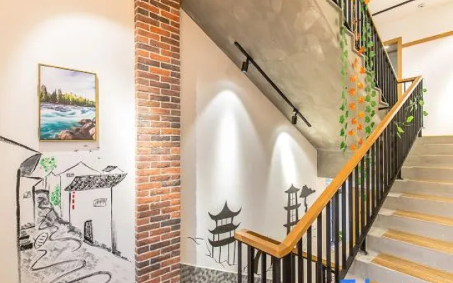 The ring hotel – Hotel Rooms – Hangzhou