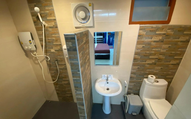 Sinsamut Koh Samed Hotel