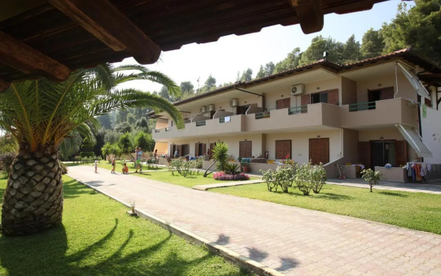 Elenas Studios