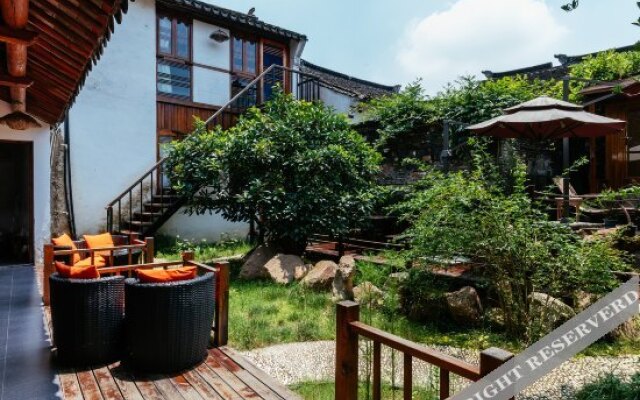 Zhouzhuang Ou Yu Jiangnan Hostel