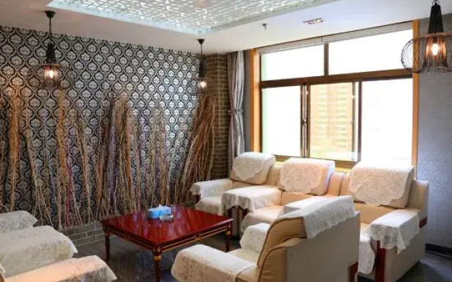 Longnan Hotel