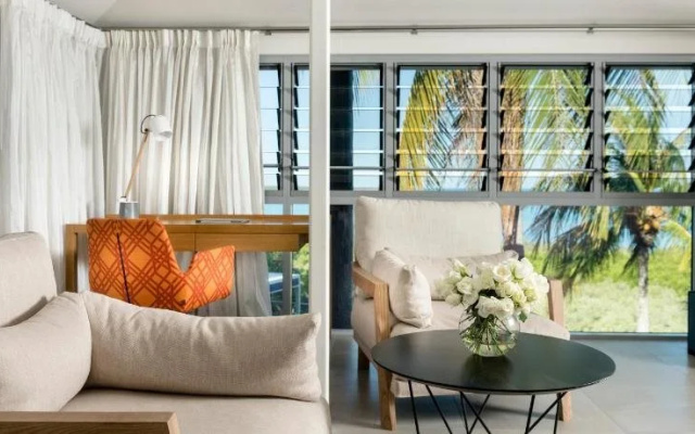 Mangrove Hotel