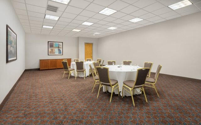 Holiday Inn Mansfield Foxboro Area