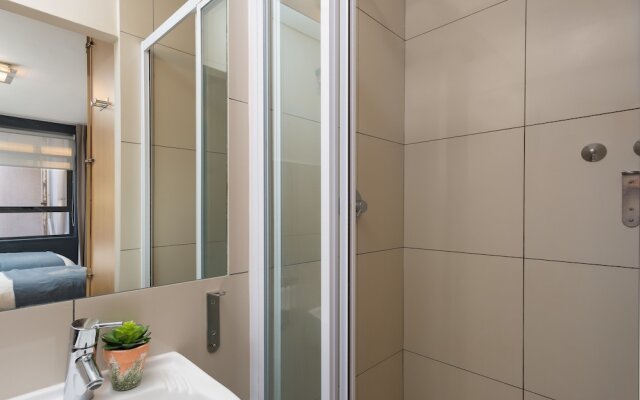 Fountain Suites 1001